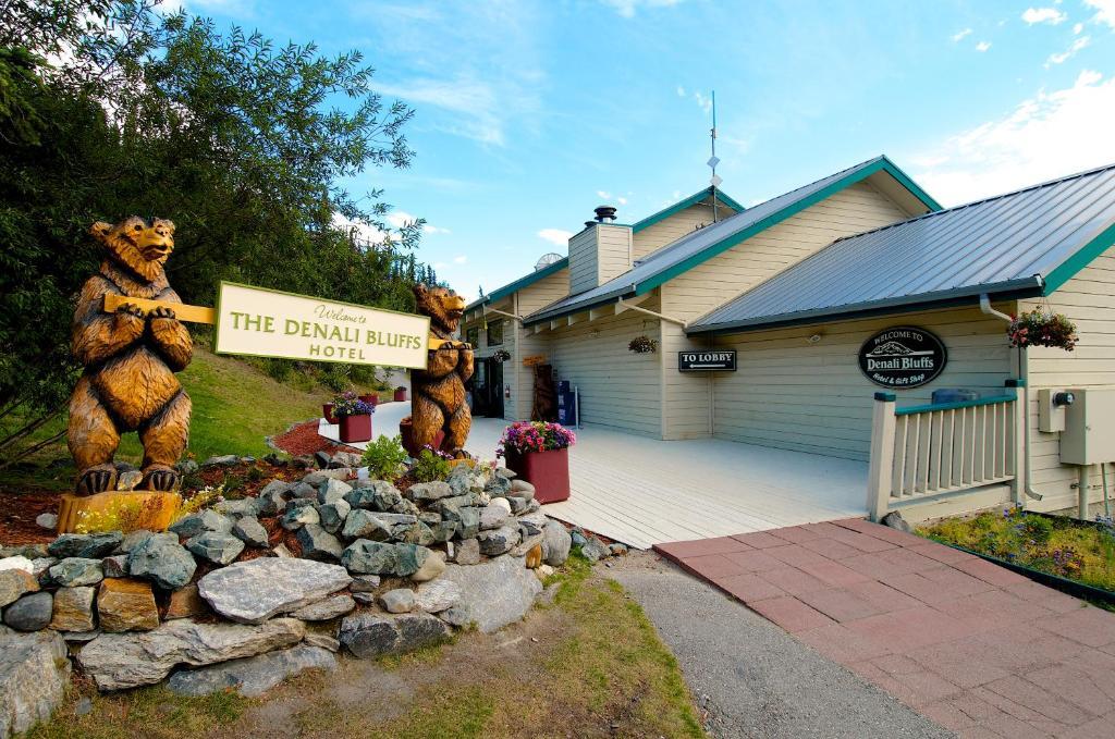 Denali Bluffs Hotel Denali Park Exterior photo