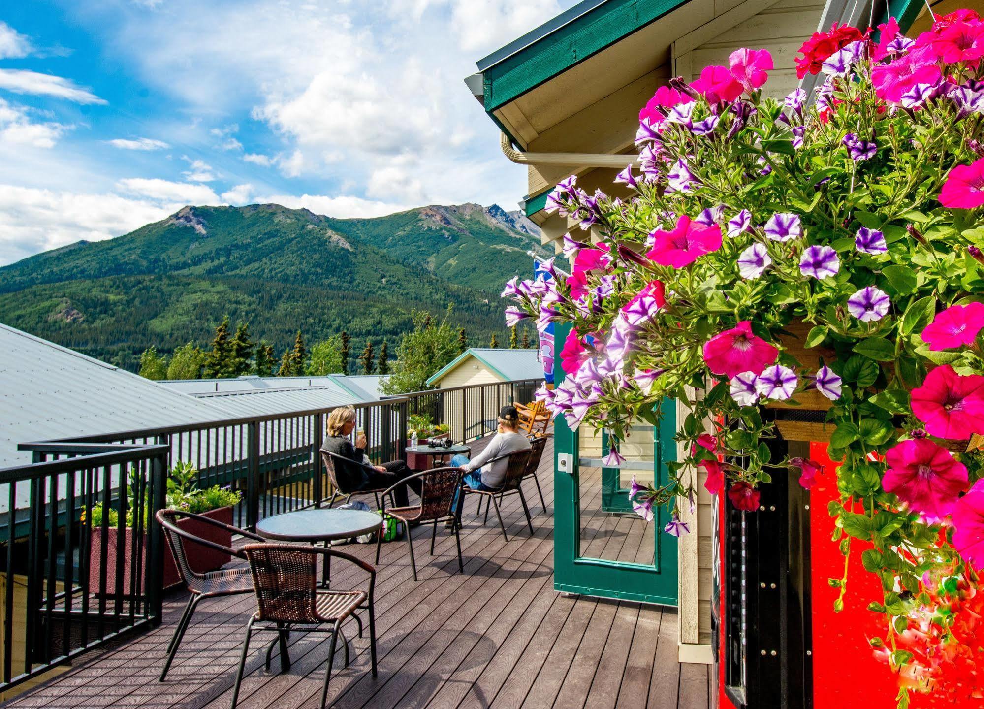 Denali Bluffs Hotel Denali Park Exterior photo